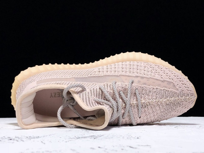 a*d*i*s Y**zy boost 350 v2 synth (reflective) fv5666