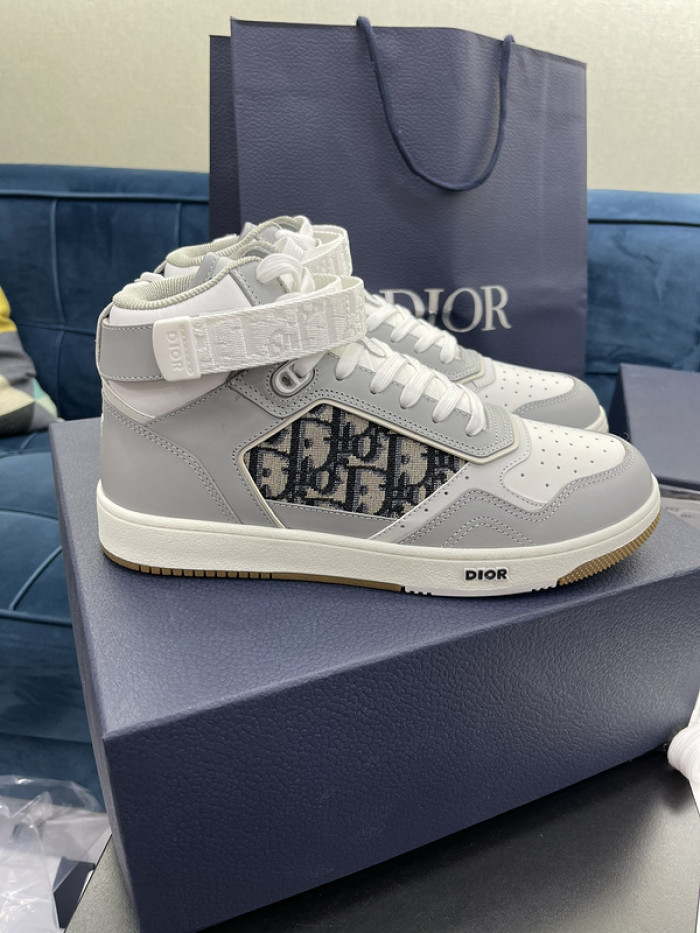 d10r b27 sneakers