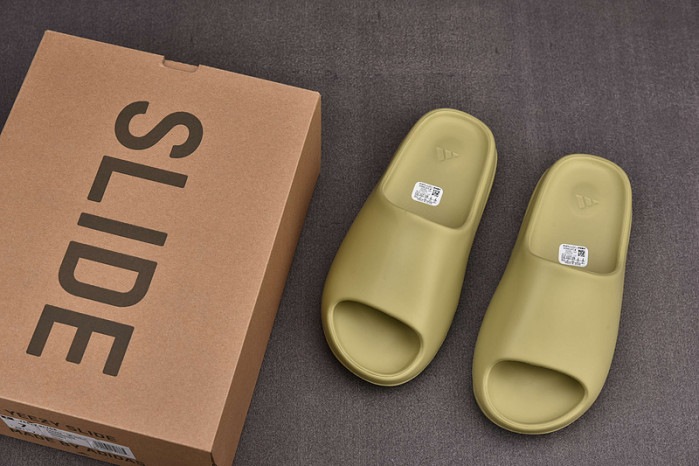 kanye west x a*d*i*s Y**zy slide “resin ”fx0494