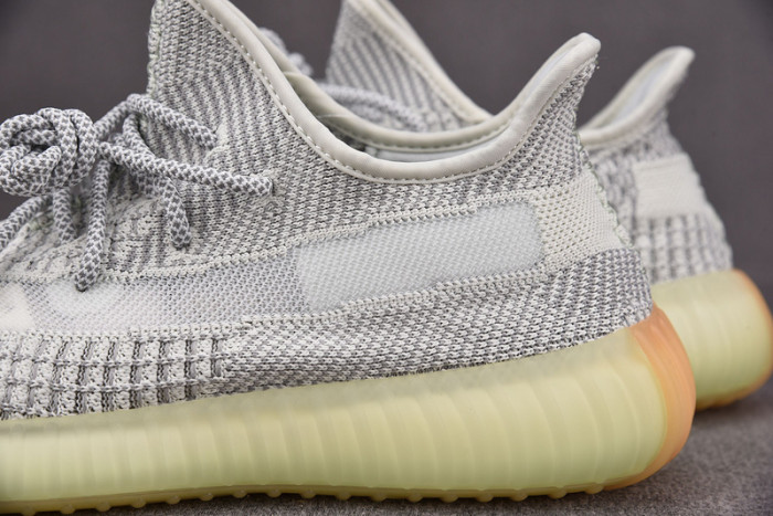 a*d*i*s Y**zy boost 350 v2 “yeshaya” fx4348