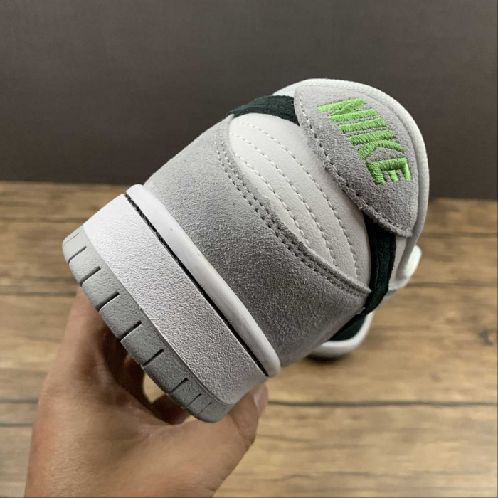 nike sb dunk low chlorophyll - bq6817-011