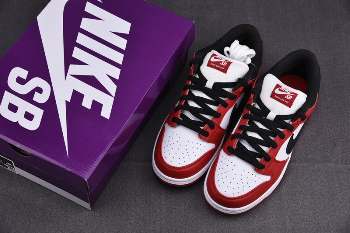 nike sb dunk low j-pack chicago bq6817-600