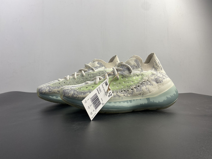 a*d*i*s Y**zy boost 380 alien blue gw0304