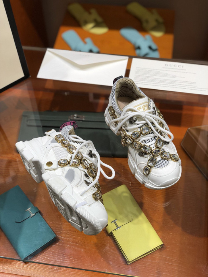 G*u*i sneaker