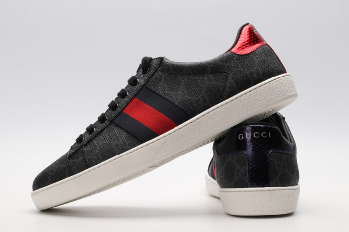 G*u*i low-top sneaker g582-2369