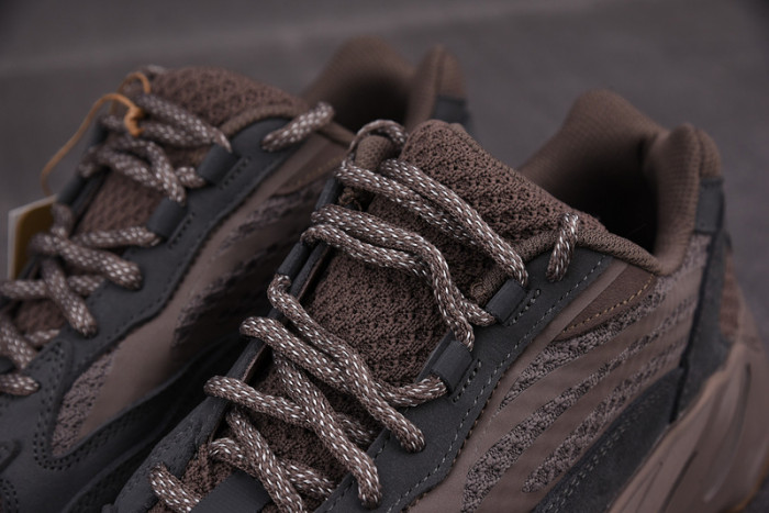 a*d*i*s Y**zy boost 700 v2 mauve - gz0724