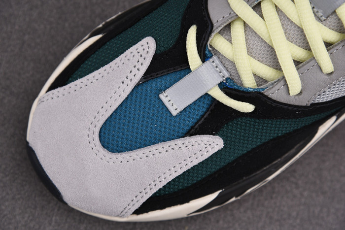 a*d*i*s Y**zy boost 700 wave runner solid grey b75571