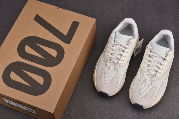 a*d*i*s Y**zy boost 700 analog eg7596