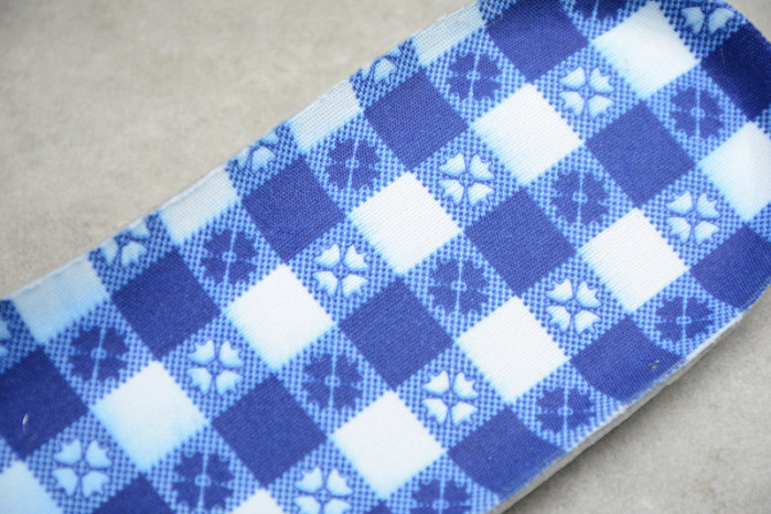 nike duck low pro white red yellow 318403-175