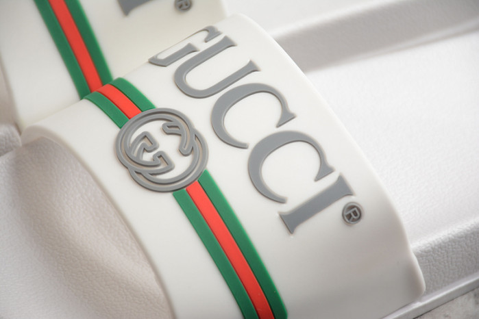 G*u*i slippers gu568-035