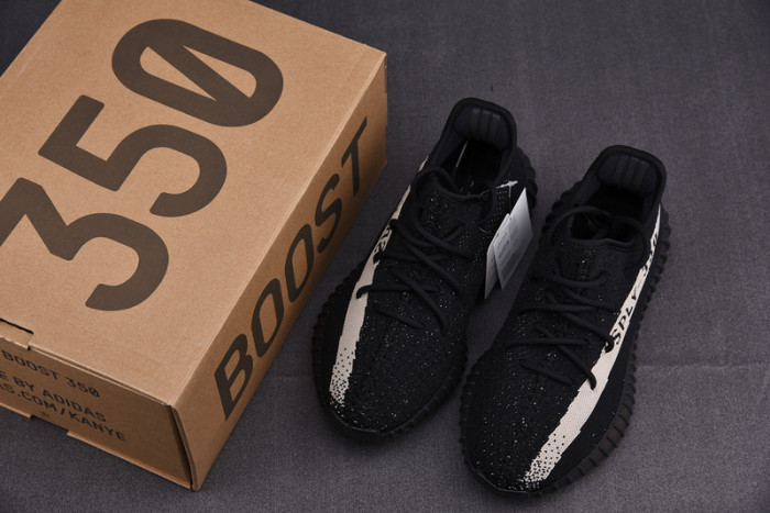 a*d*i*s boost 350 v2 oreo by1604