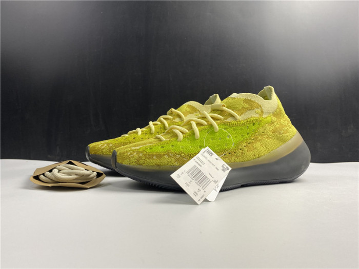 a*d*i*s Y**zy boost 380 hylte glow fz4990