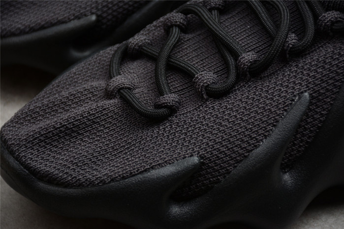 a*d*i*s Y**zy 450 “cloud black”