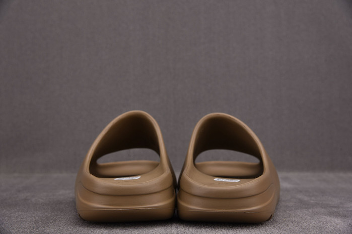 Y**zy slide earth brown fv8425