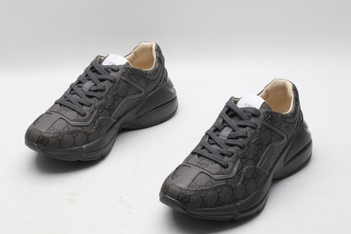 G*u*i trainer sneaker gu029