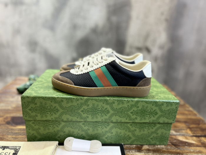 G*u*i low-top sneaker gu0613-006