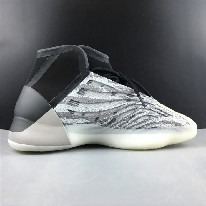 a*d*i*s Y**zy basketball “quantum”eg1535