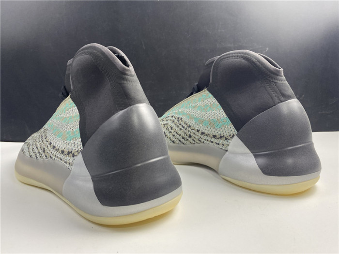 a*d*i*s Y**zy qntm teal blue g58864