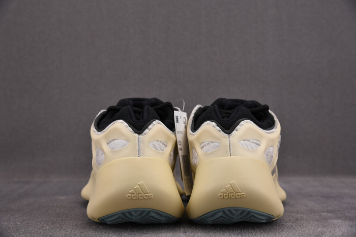 a*d*i*s Y**zy 700 v3 azael glow in the dark fw4980