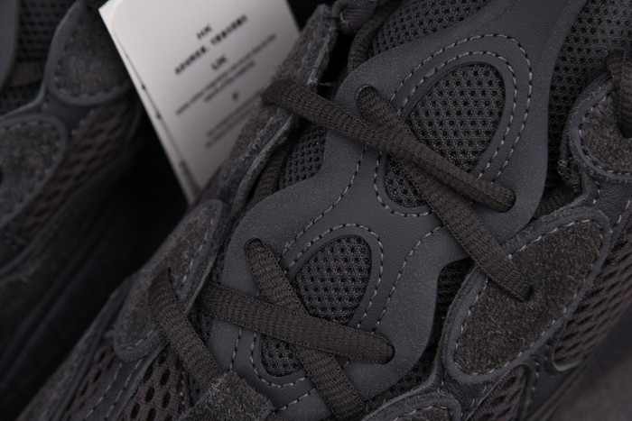 a*d*i*s Y**zy 500 utility black f36640