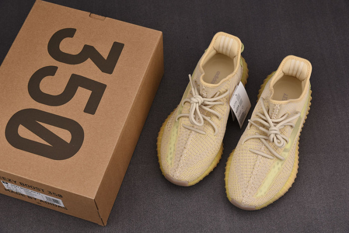 a didas Y**zy boost 350 v2 flax fx9028