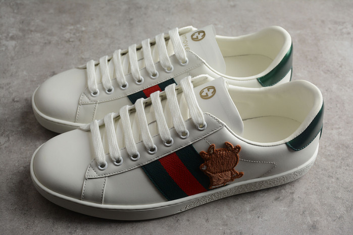 G*u*i low-top sneaker g896-096