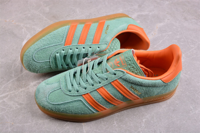 a*d*i*s gazelle indoor