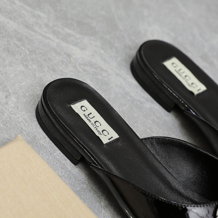 G*u*i slippers gu568-024