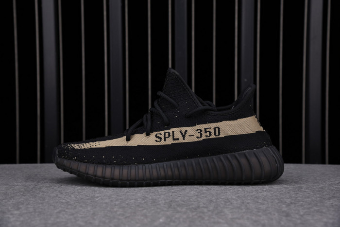 a*d*i*s Y**zy boost 350 v2 core black green by9611