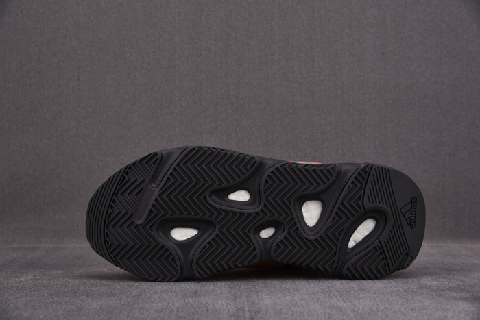 a*d*i*s Y**zy boost 700 mnvn orange - fv3258