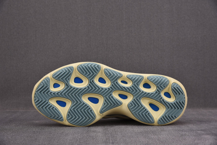 a*d*i*s Y**zy 700 v3 azael glow in the dark fw4980