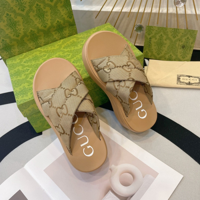 G*u*i slippers gu568-028