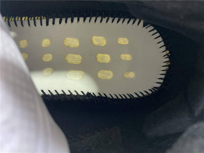 a*d*i*s Y**zy boost 380 “onyx” fz1270