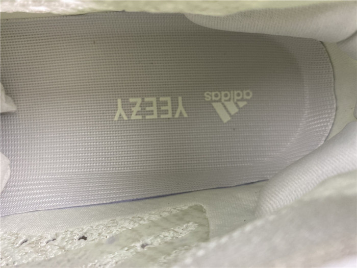 a*d*i*s Y**zy boost 380 “calcite” gz8668