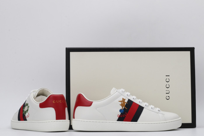 G*u*i ace embroidered low-top sneaker