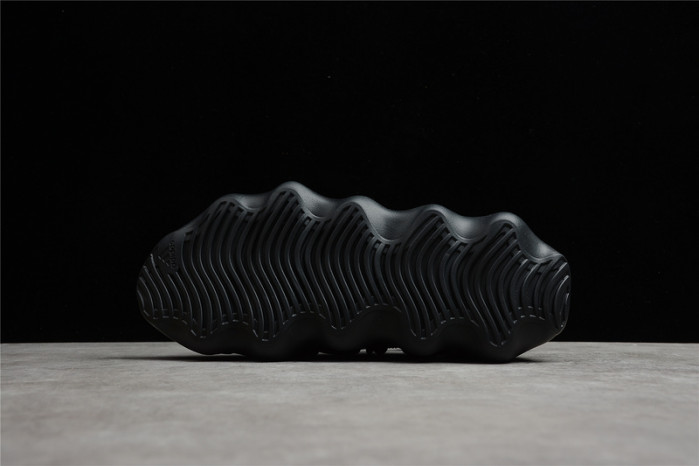 a*d*i*s Y**zy 450 “cloud black”