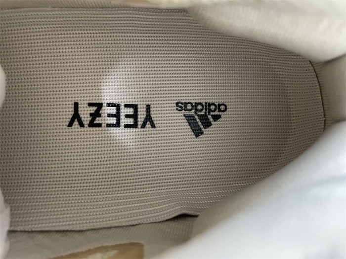 a*d*i*s Y**zy boost 380 yecoraite reflective gy2649