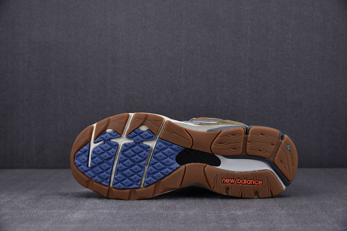 new b*lance bodega m990d3