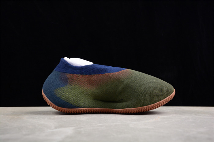 a*d*i*s Y**zy knit runner 