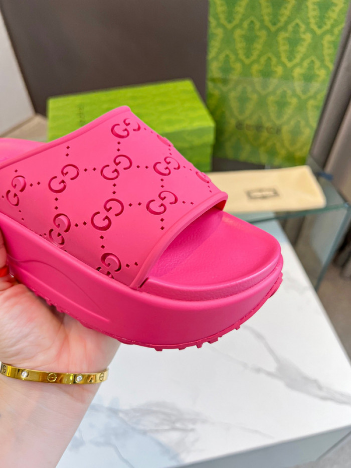 G*u*i slippers gu568-051