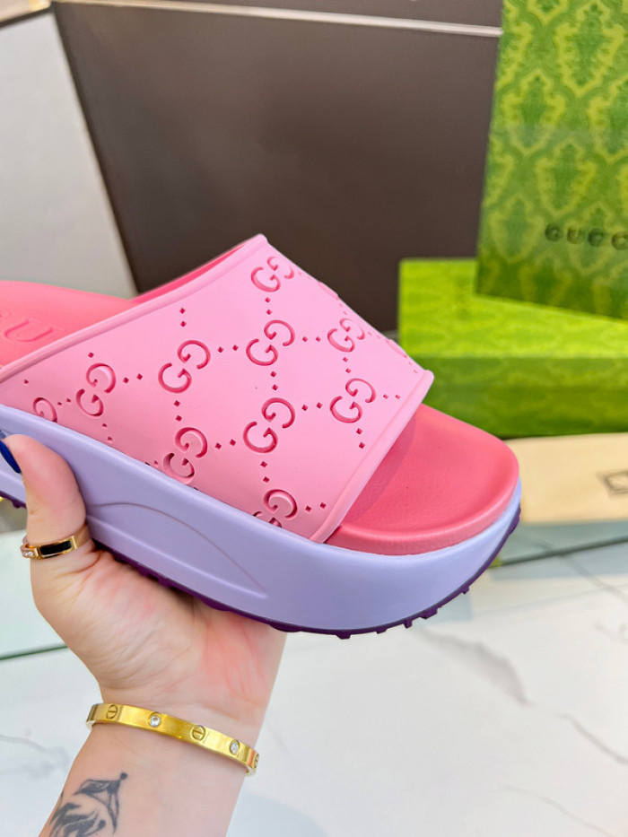 G*u*i slippers gu568-055