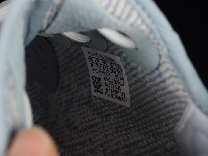 a*d*i*s Y**zy boost 350 v2 