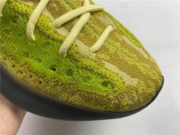 a*d*i*s Y**zy boost 380 hylte glow fz4990