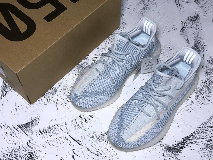 a*d*i*s Y**zy boost 350 v2 cloud white (non-reflective) fw3043