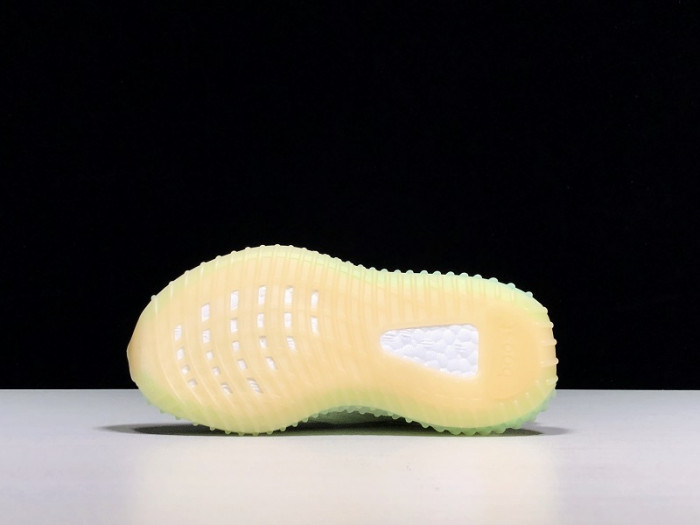 a*d*i*s Y**zy boost 350 v2 hyperspace eg7491 kids