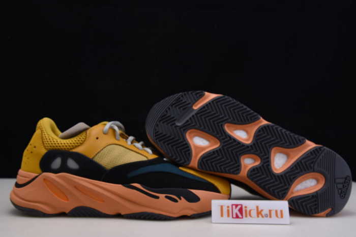 a*d*i*s Y**zy boost 700 new colorway sun yellow wave runner gz6984