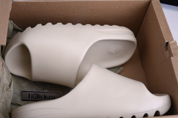 kanye west x a*d*i*s Y**zy slide “resin”fw6345