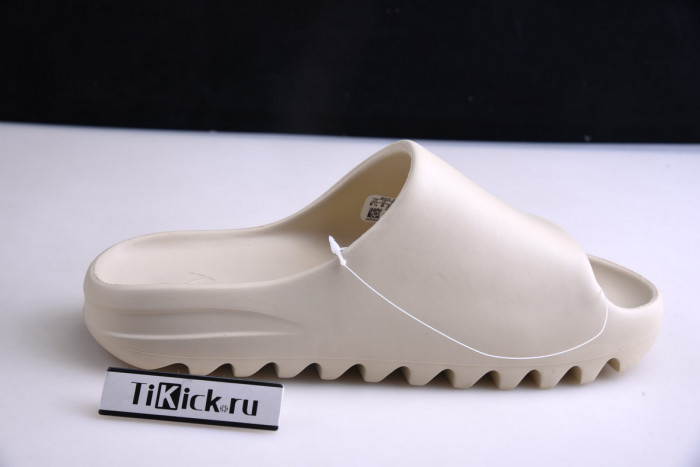 kanye west x a*d*i*s Y**zy slide “resin”fw6345