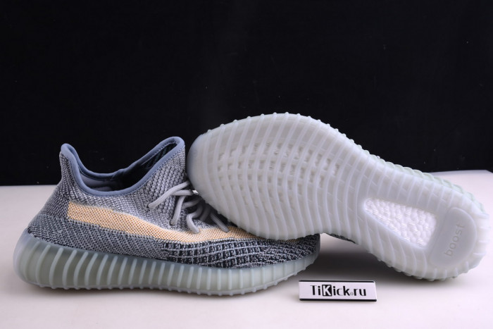 a*d*i*s Y**zy boost 350 v2 "ash blue" gy7657
