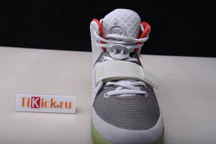 nike air Y**zy 2 nrg "pure platinum" 508214-010